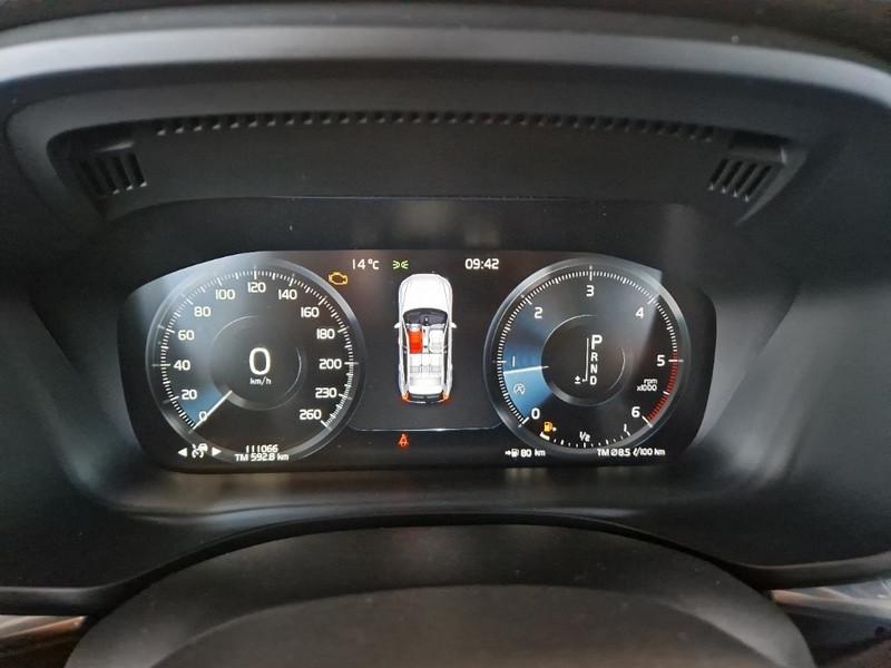 VOLVO XC60 D4 GEARTR. BUSINESS PLUS SUV