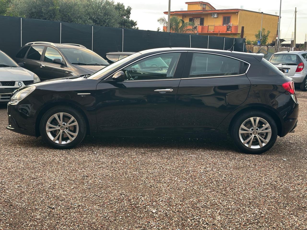 Alfa Romeo Giulietta 1.6 JTDm-2 105 CV Distinctive