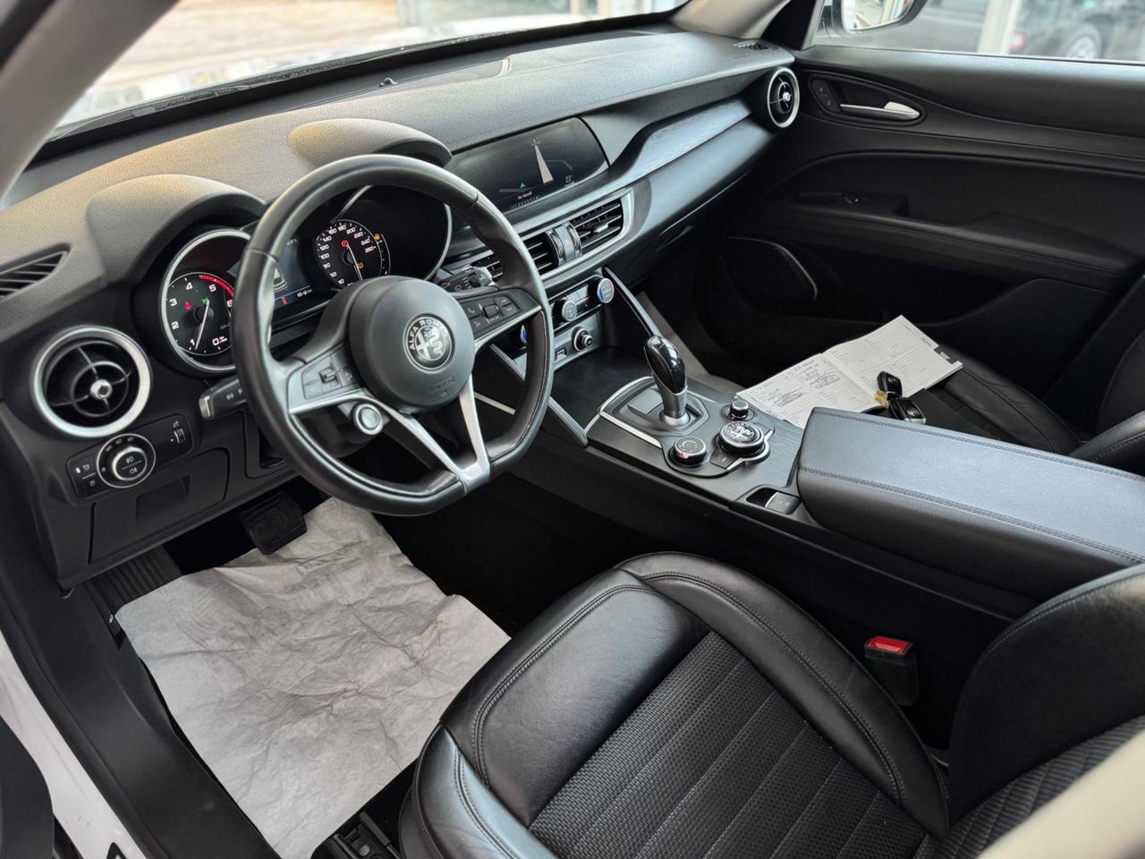 Alfa Romeo Stelvio 2.2 Turbodiesel 180 CV AT8 RWD Executive