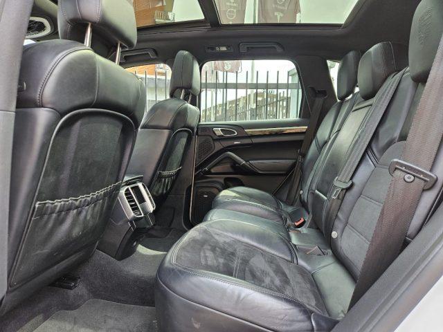 PORSCHE Cayenne 3.0 Diesel Platinum Edition GANCIO TRAINO