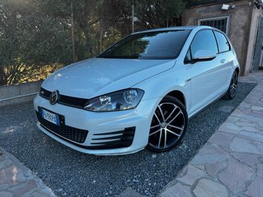 Volkswagen Golf 2.0 TDI DSG 5p. Executive BlueMotion Technology