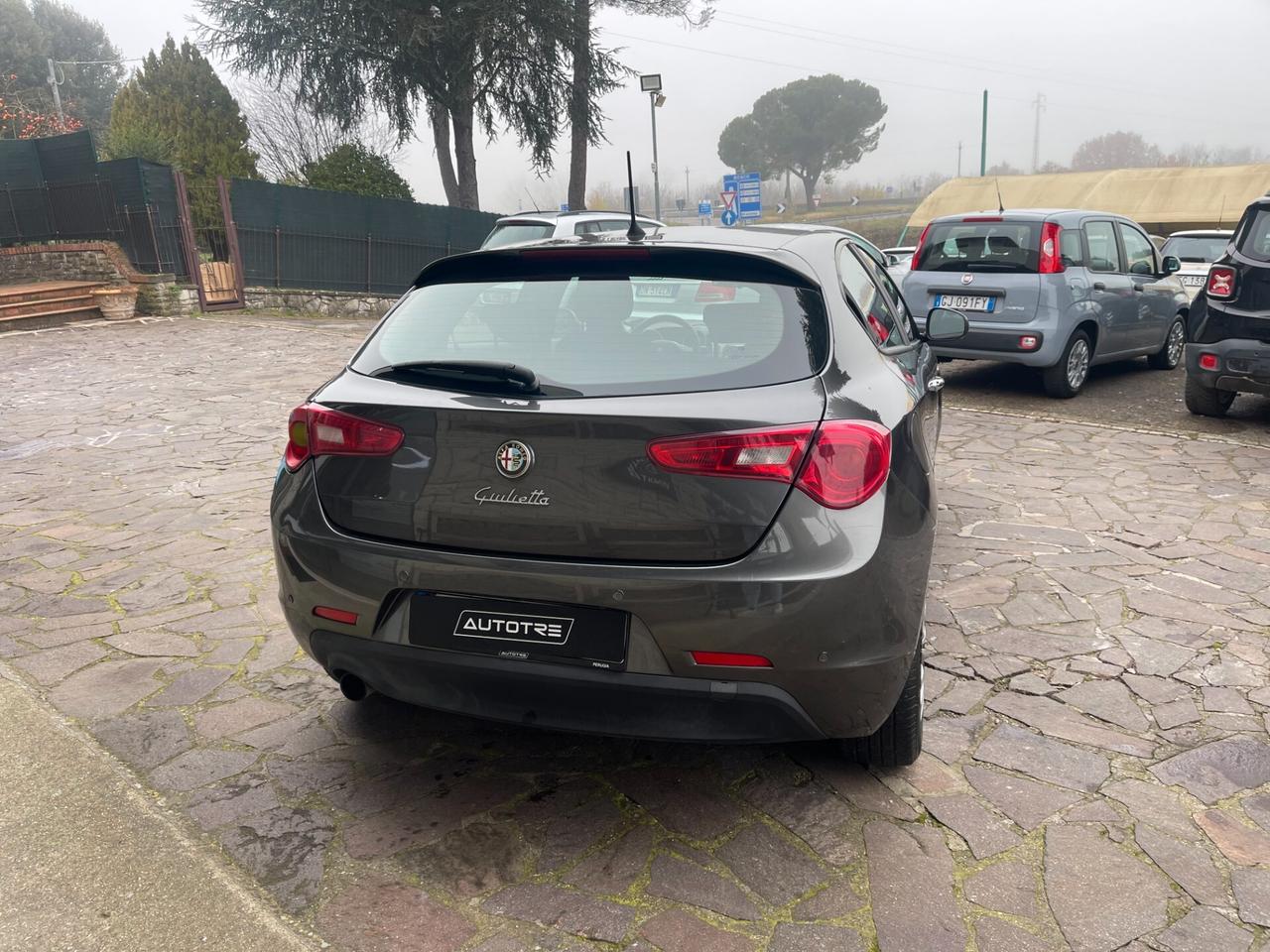 Alfa Romeo Giulietta 1.6 JTDm-2 105 CV Exclusive NEO PATENTATI