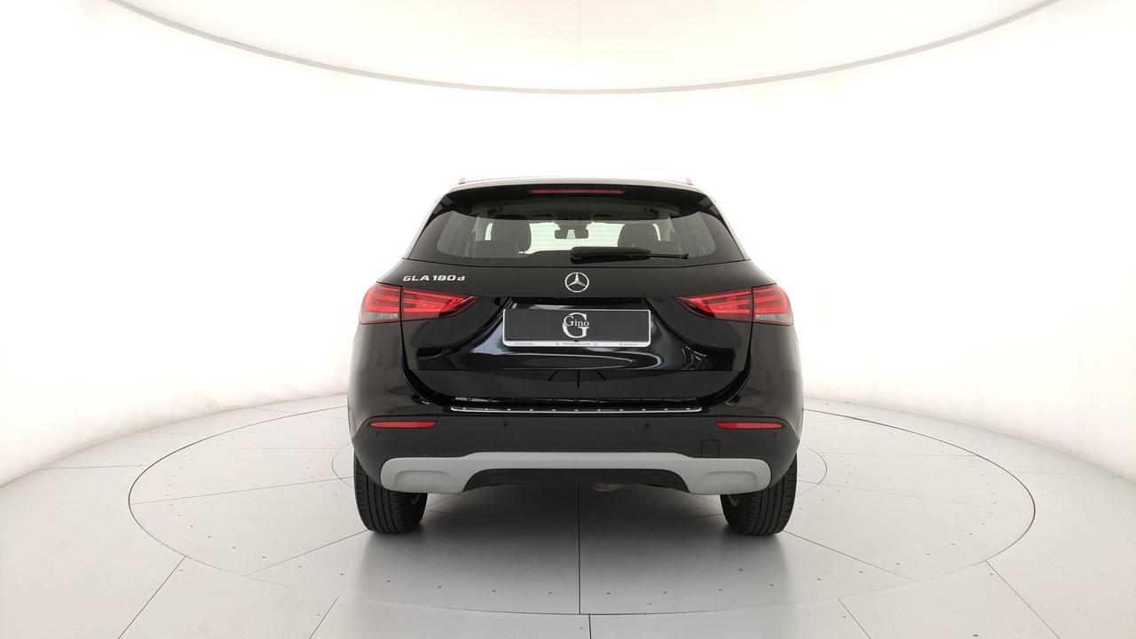 Mercedes-Benz GLA 180 d Executive auto