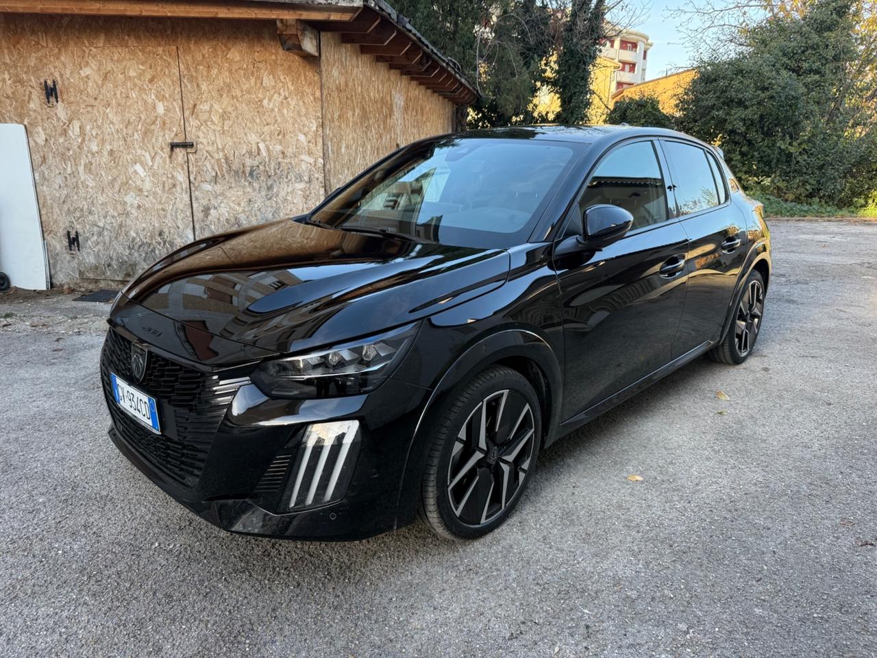 Peugeot 208 Hybrid 136 e-DCS6 GT