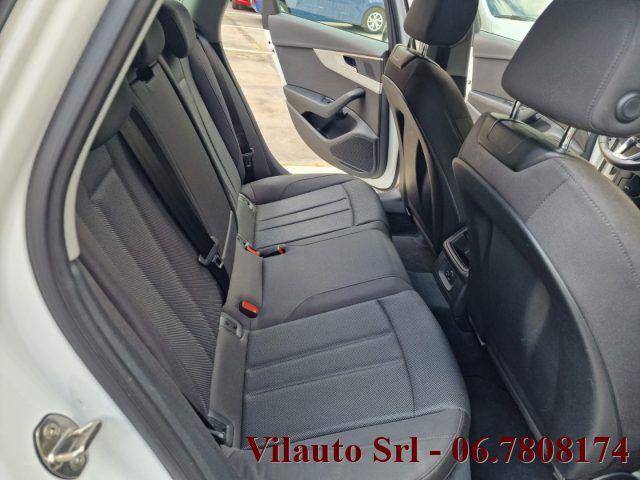 Audi A4 Avant 30 2.0 tdi mhev Business 136cv s-tronic