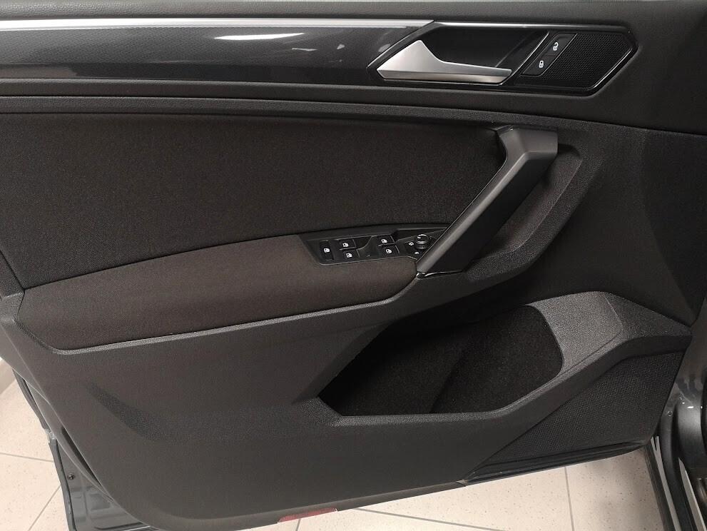 Volkswagen Tiguan 1.4 TSI R-Line 125 CV BlueMotion Technology