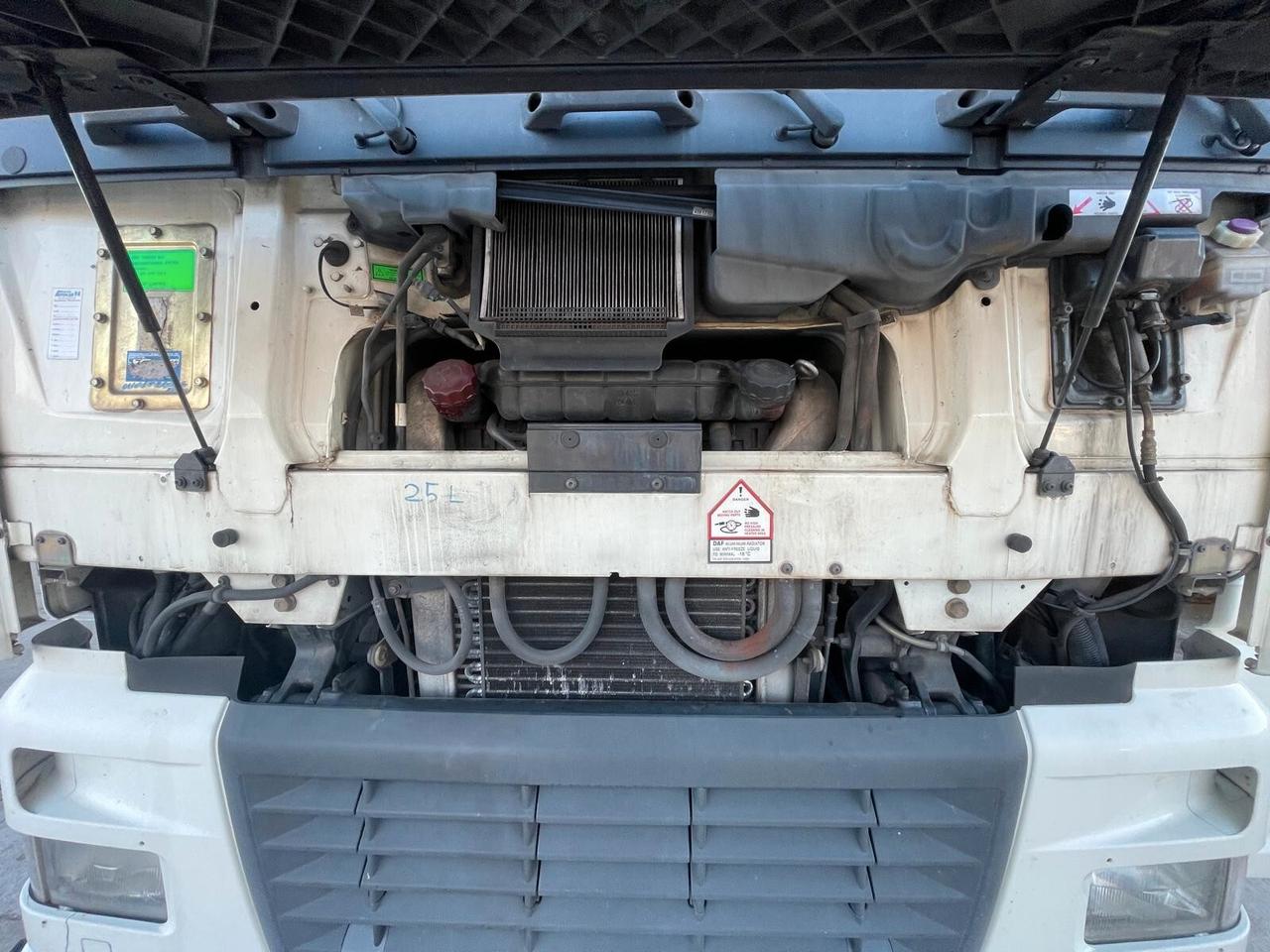 DAF 95 XF-430 - ALZA E ABBASSA ELETTRICO - POMPA MECCANICA