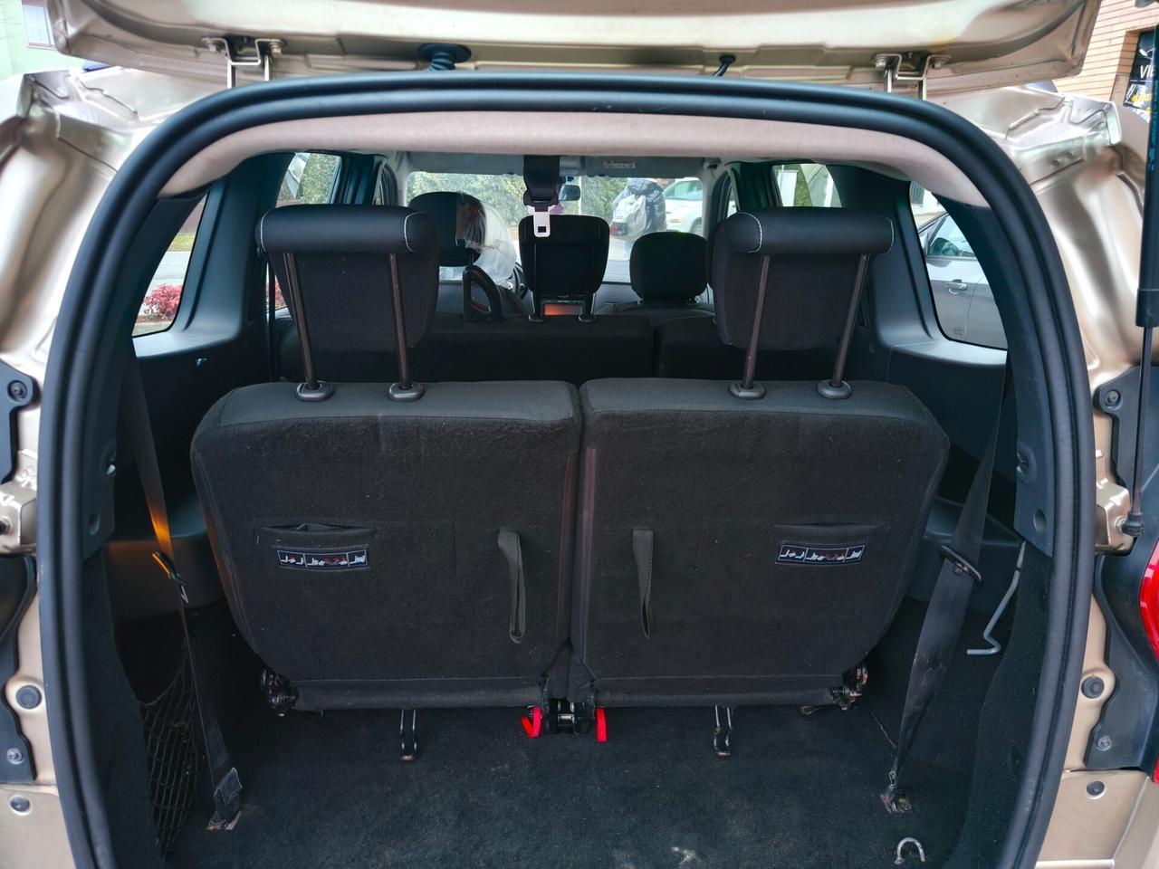 Dacia Lodgy Stepway 1.5 dCi 8V 110CV Start&Stop 7 posti