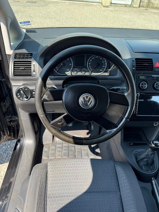 Volkswagen Touran 1.9 TDI 105CV Conceptline