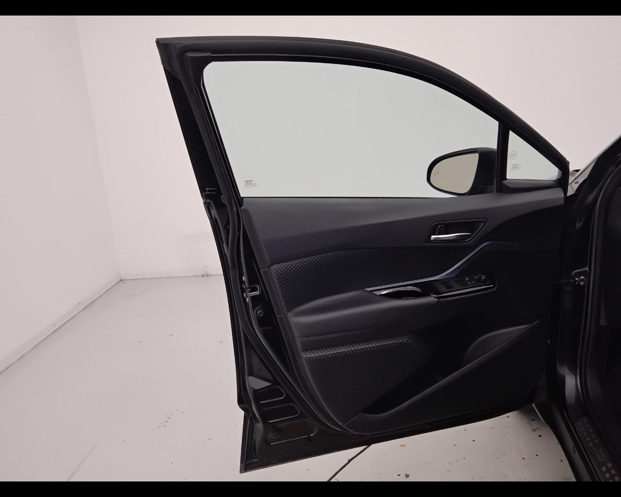 TOYOTA C-HR I 2020 - C-HR 2.0h Trend e-cvt