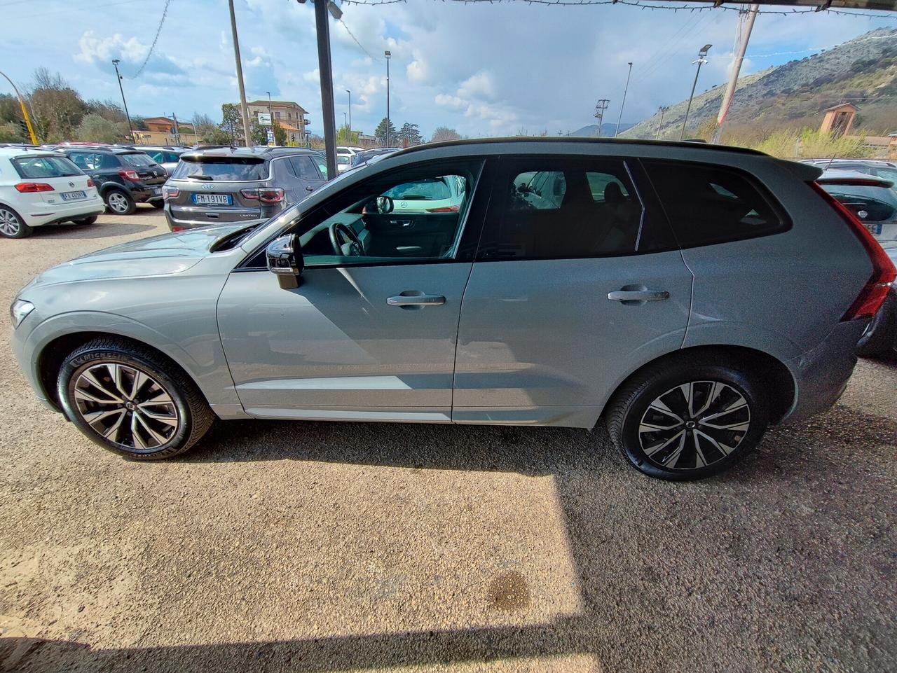 Volvo XC 60 XC60 B4 (d) AWD automatico Ultimate Dark