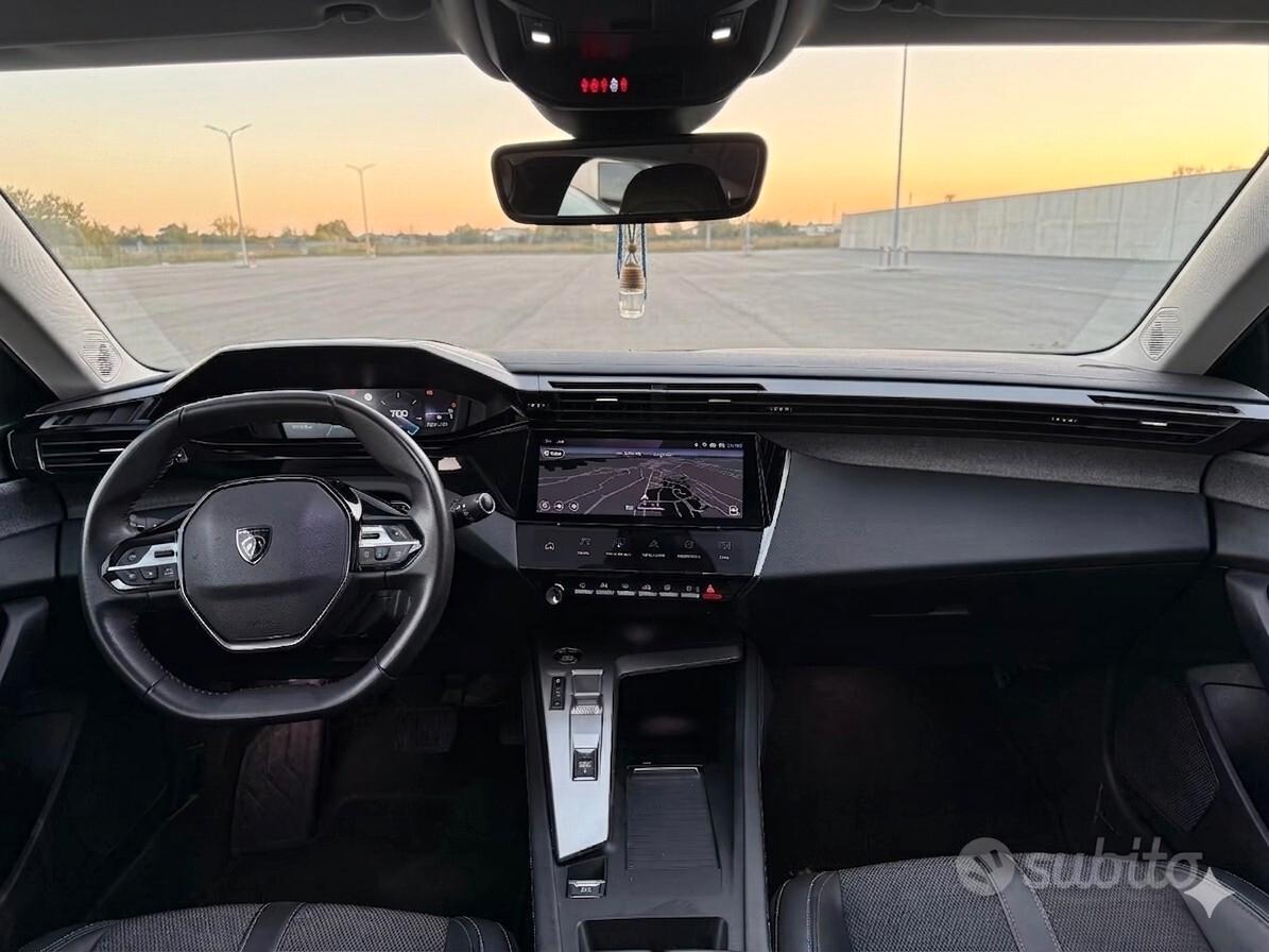 Peugeot 308 BlueHDi 130 S&S EAT8 Allure Pack