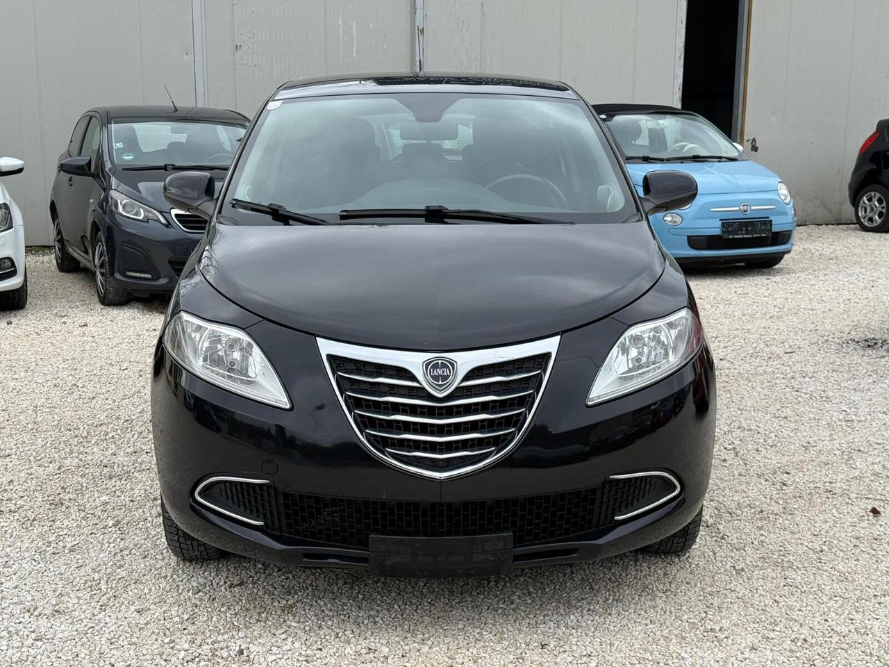 Lancia Ypsilon 1.2 69 CV