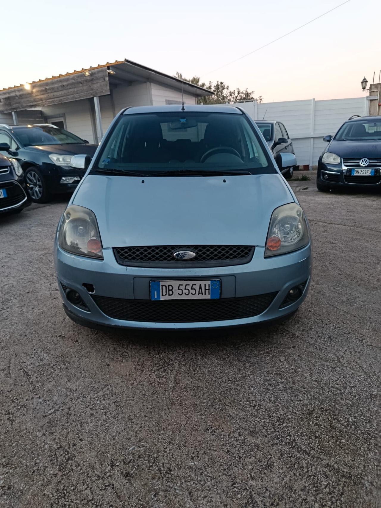 Ford Fiesta 1.4 TDCi 5p. Titanium