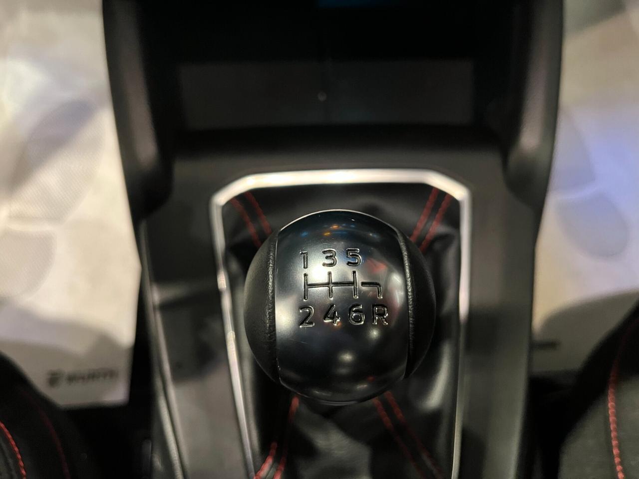 Ford Focus 1.0 EcoBoost Hybrid 125 CV 5p. ST-Line