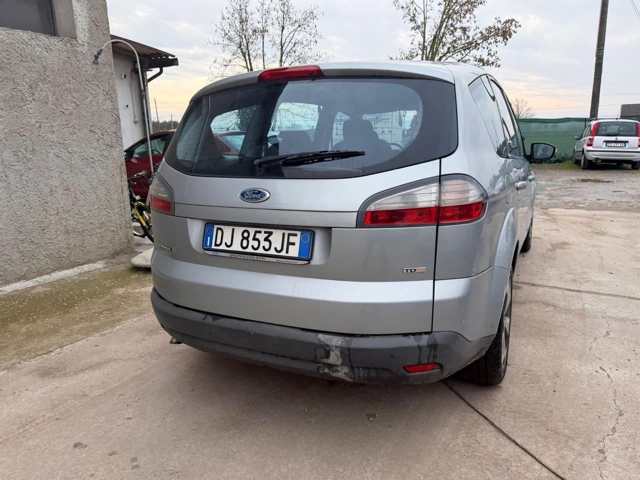 Ford S-Max 2.0 TDCi 140CV Titanium DPF