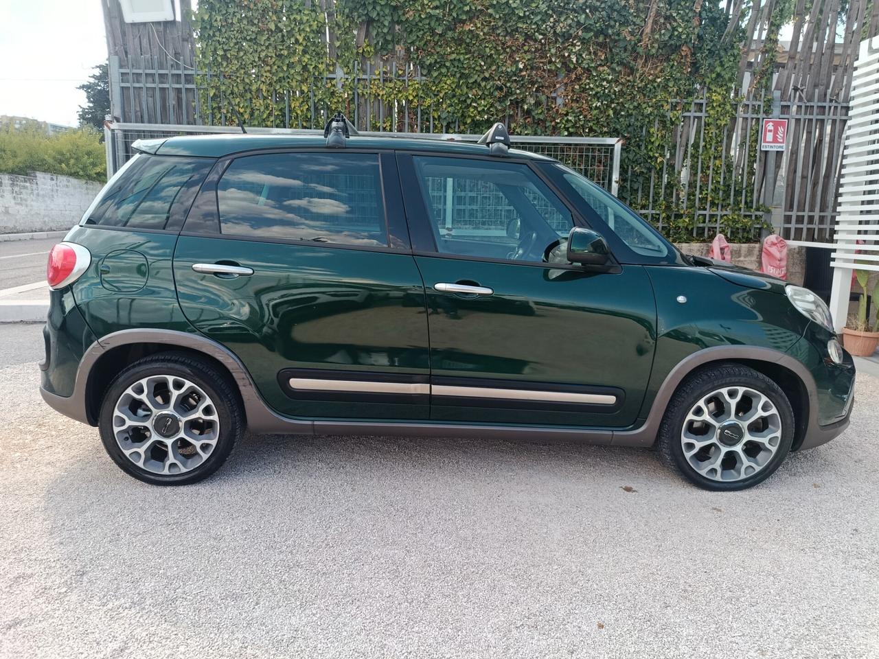 Fiat 500L 1.6 Multijet 120 CV Trekking GANCIO TRAINO garanzia 12 mesi a parte 900 euro