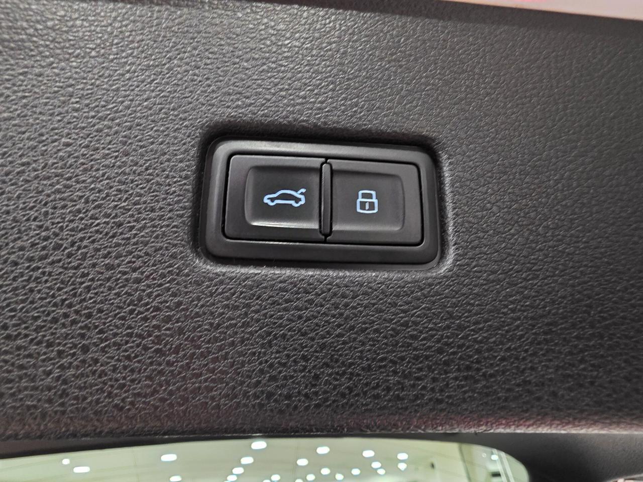 Audi Q8 50 TDI 286 CV quattro tiptronic Sport