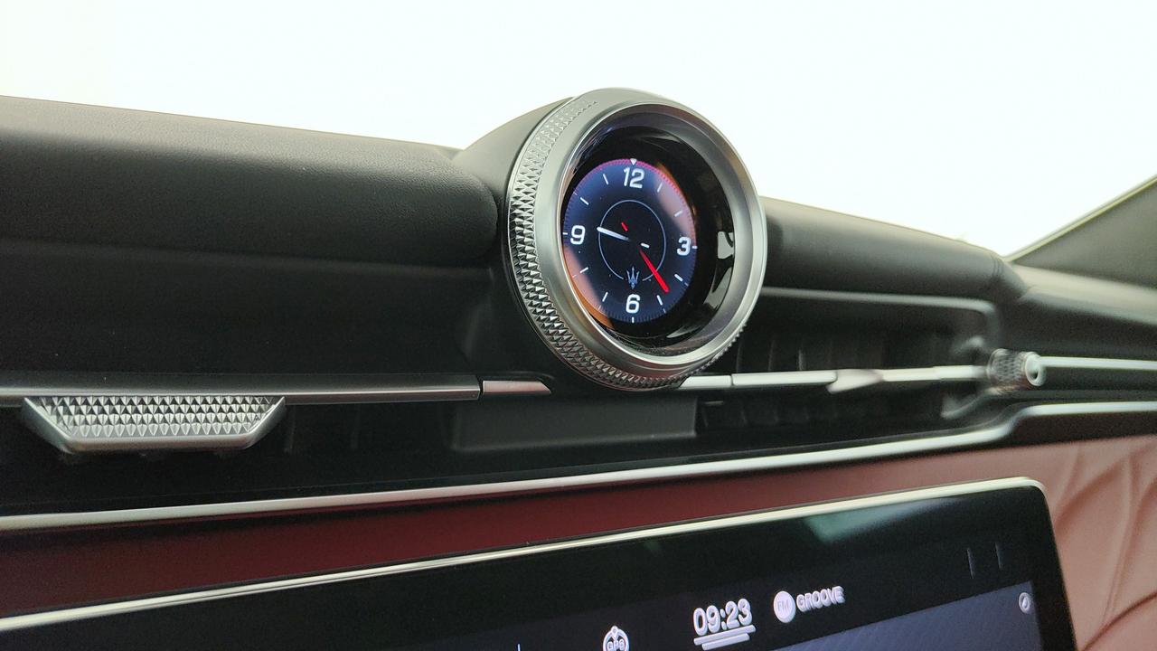 MASERATI Grecale 2.0 mhev Modena 330cv auto
