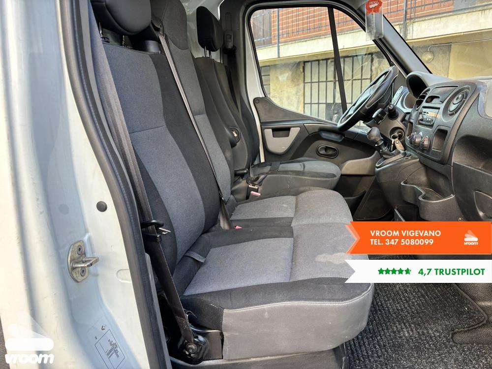 RENAULT Master 5ª serie Master T33 2.3 dCi/125...