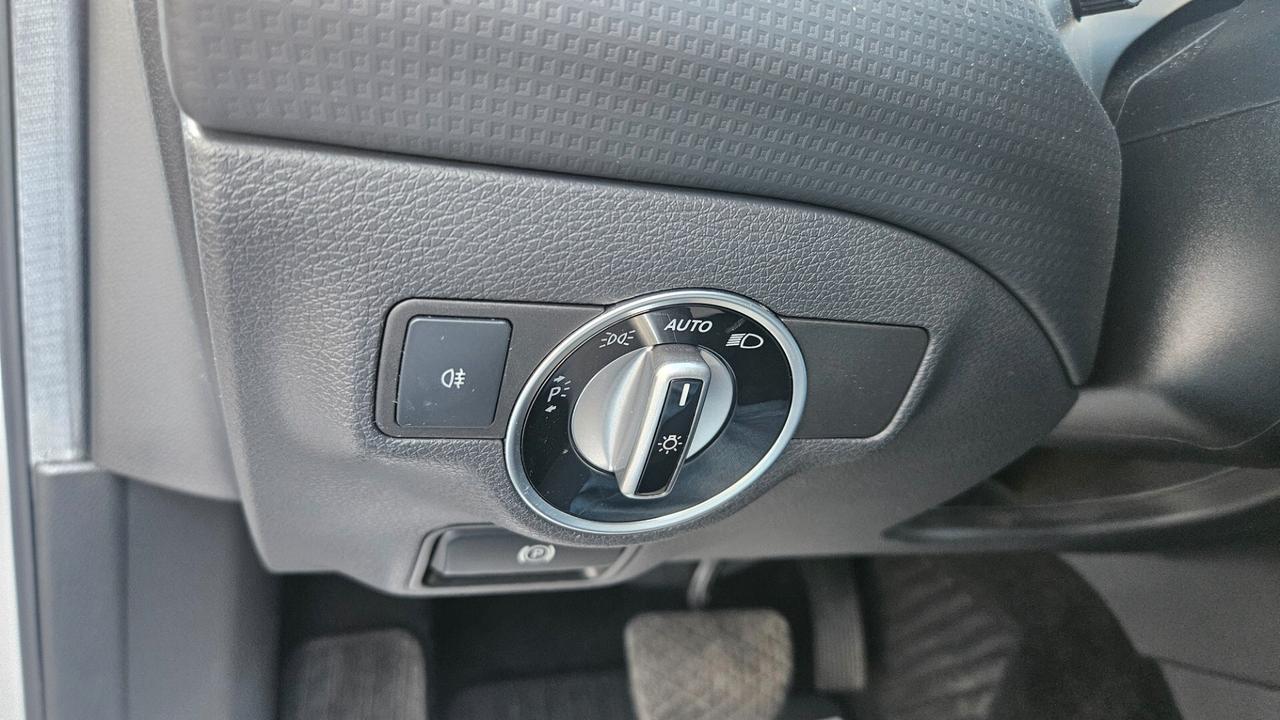 Mercedes-benz A 180 cdi Sport auto 69.000 KM- NAVY-CAMERA