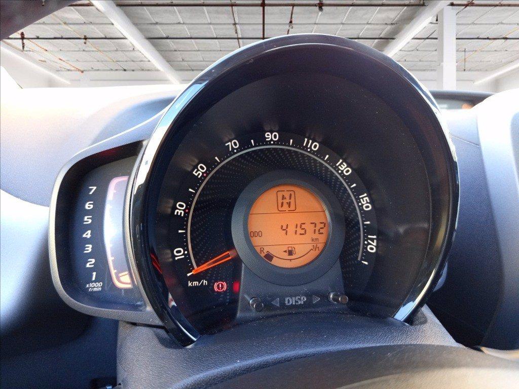 TOYOTA Aygo 5p 1.0 x-business m-mt 72cv del 2019