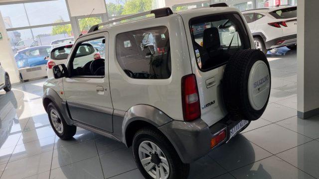 SUZUKI Jimny 1.3i 16V cat 4WD