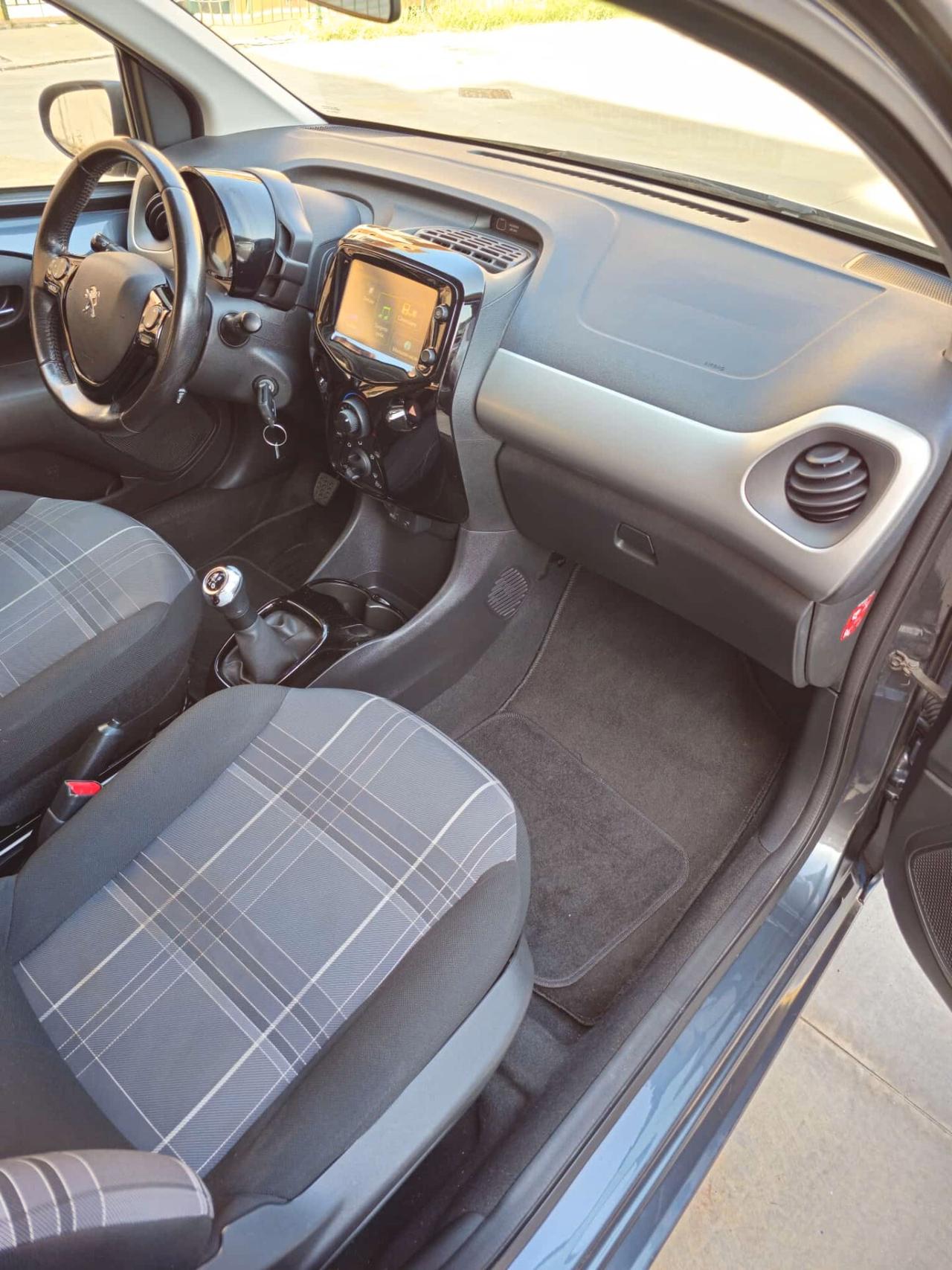 Peugeot 108 VTi 68 5 porte Allure