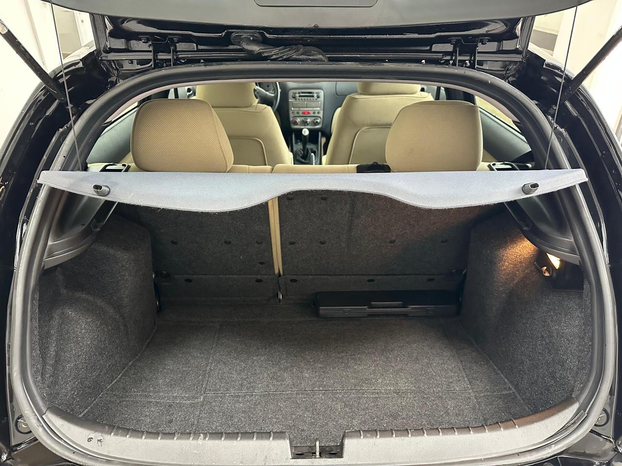 Alfa Romeo 147 1.6i 16V NEOPATENTATI