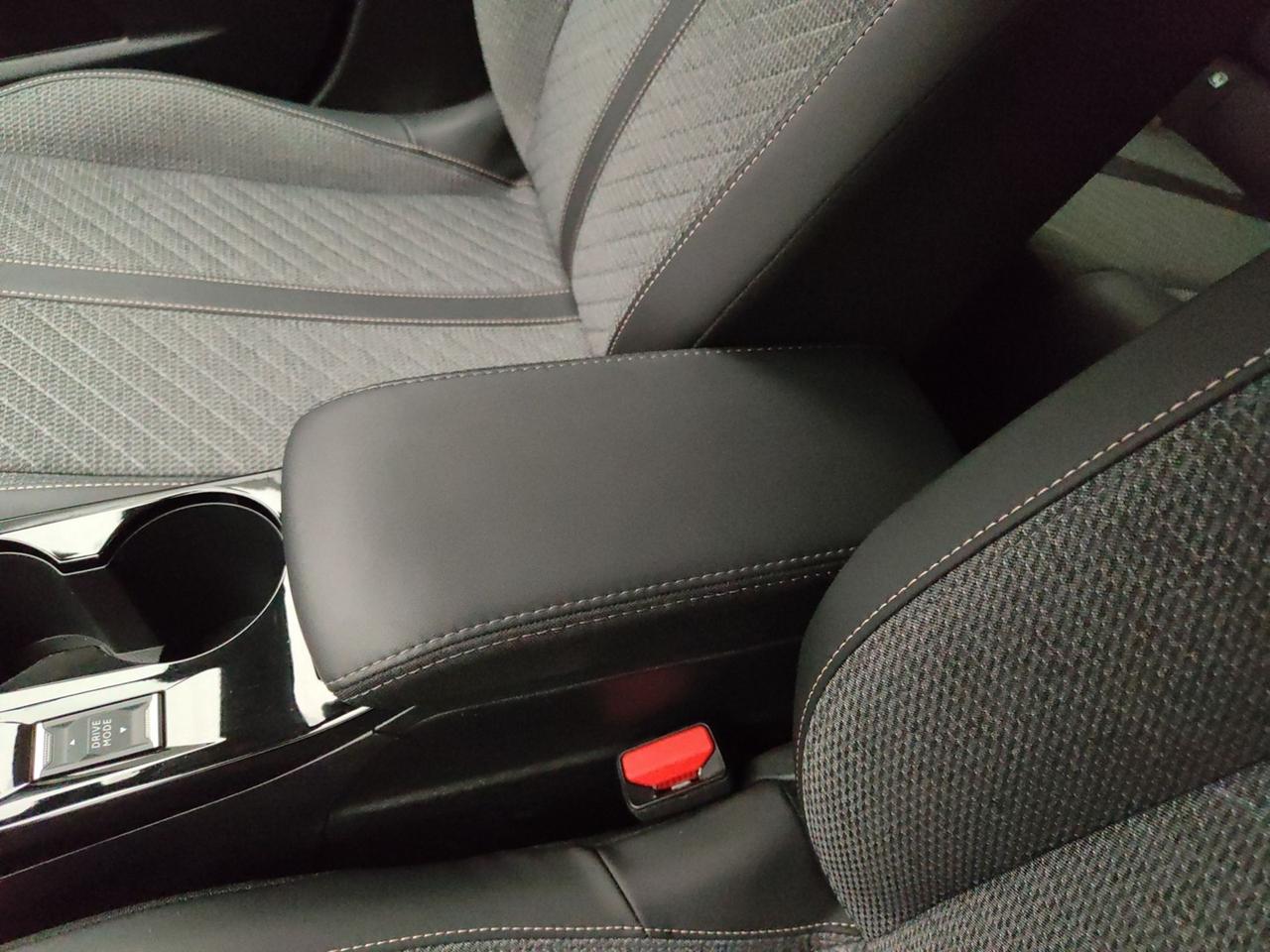 PEUGEOT 208 II 2023 1.2 PURETECH 100CV ALLURE