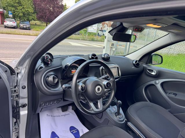 SMART ForFour 70 1.0 twinamic Passion AUTOM. NAVI