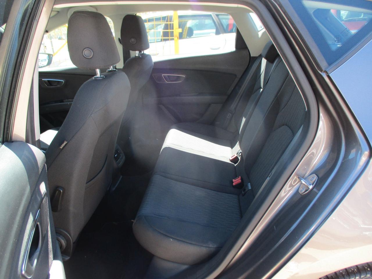 Seat Leon 1.6 TDI 105 CV 5p. Style MOLTO BELLA