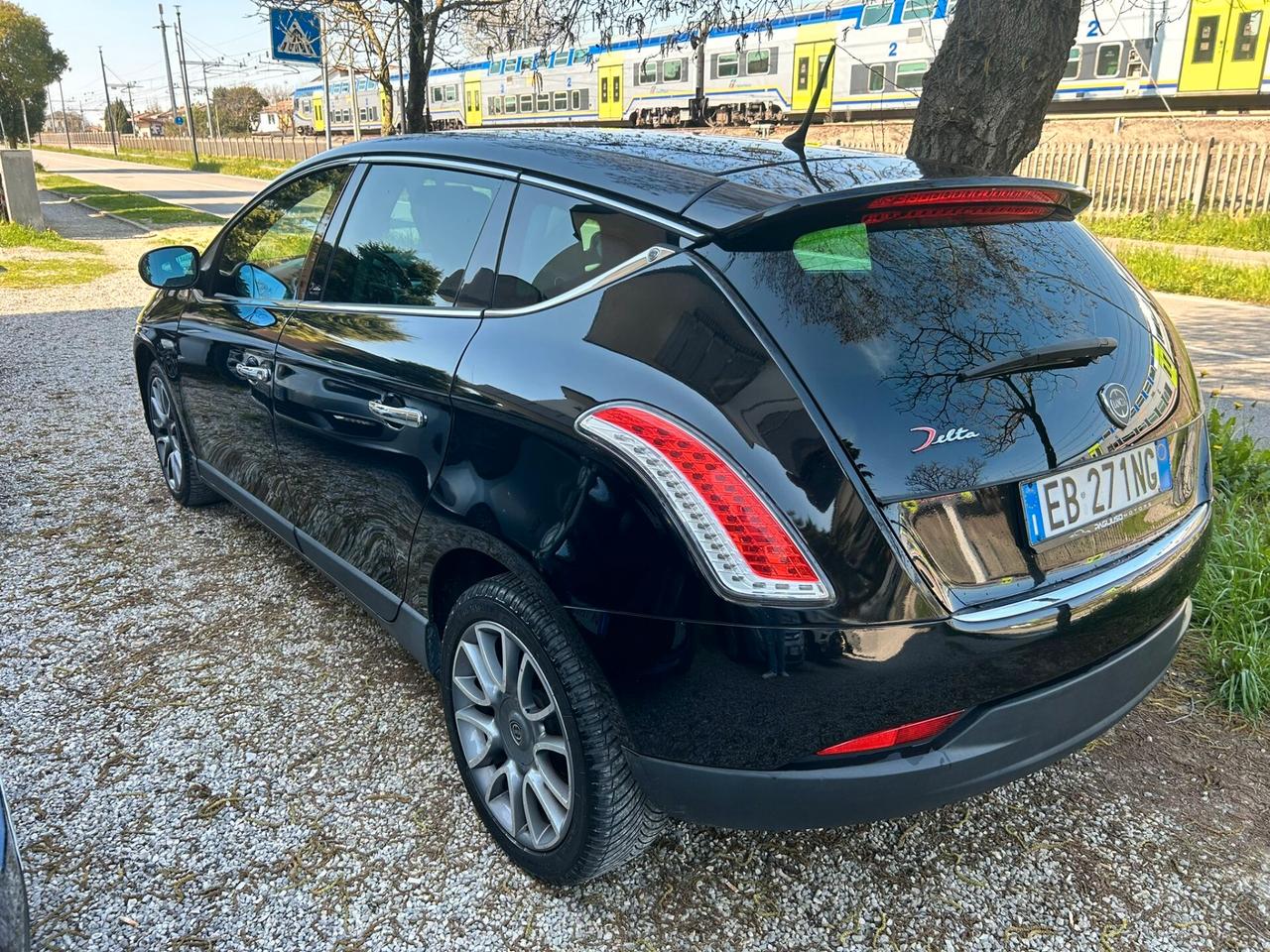 Lancia Delta 1.6 MJT DPF Platino