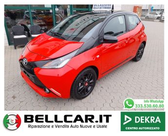 Toyota Aygo 1.0 VVT-i 69 CV 5 porte x-cite TSS