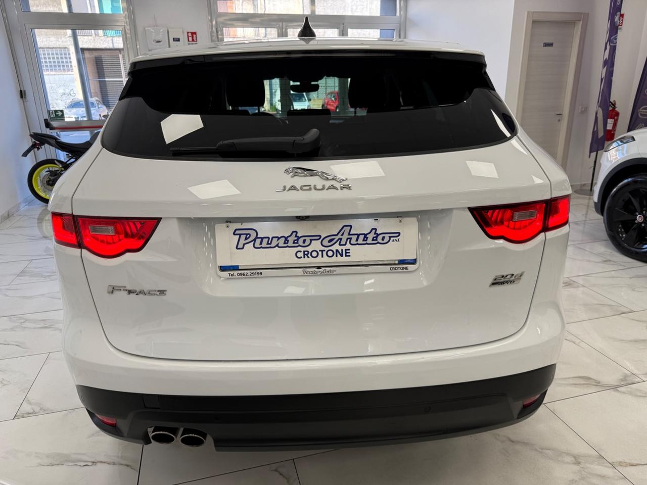 Jaguar F-Pace 2.0 D 180 CV AWD aut. Prestige