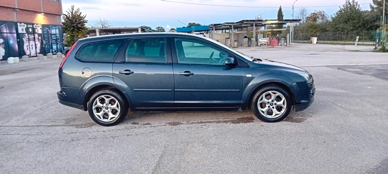 Ford Focus 1.6 TDCi Adatta per neopatentati