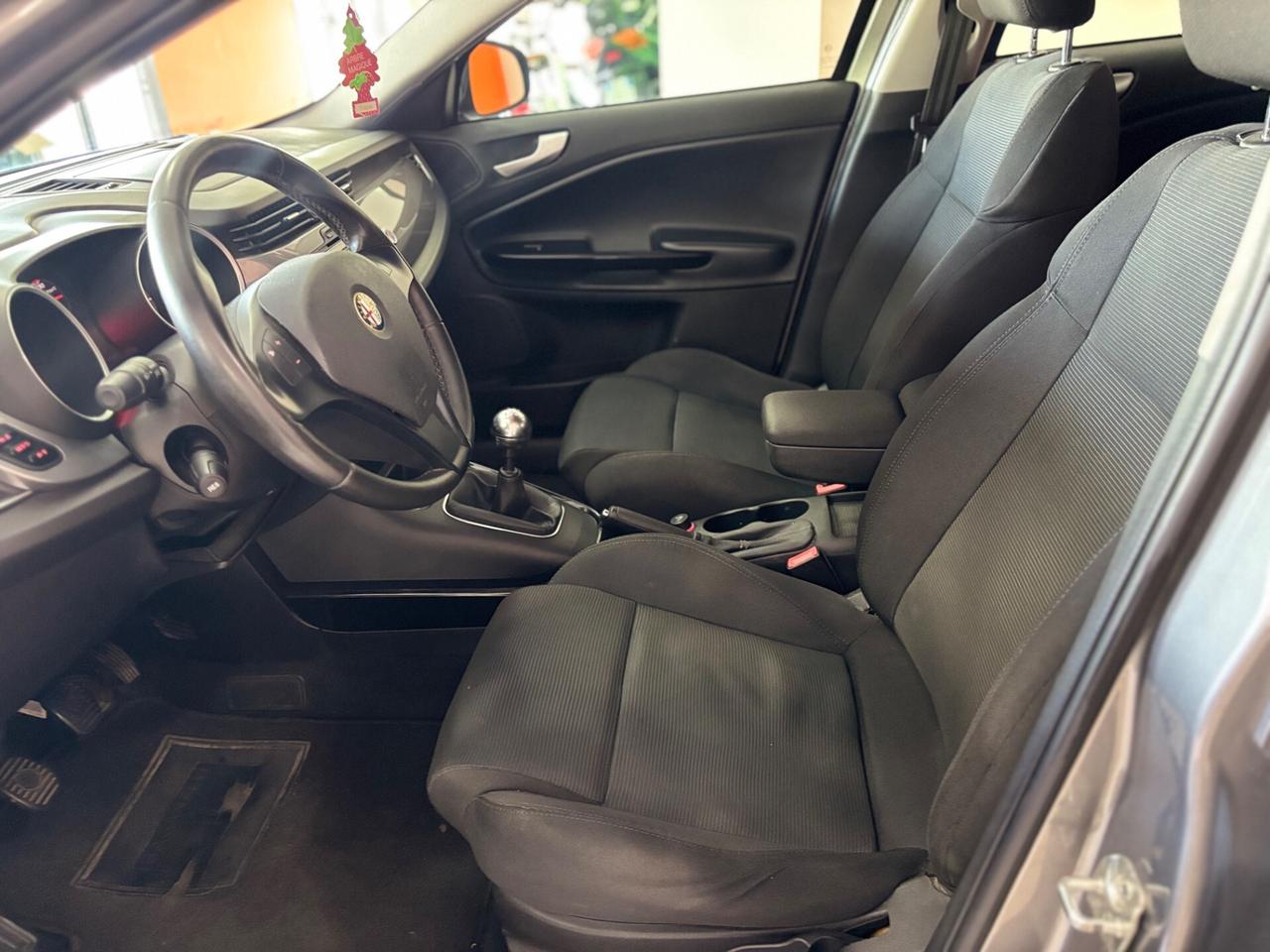 Alfa Romeo Giulietta 1.6 JTDm-2 105 CV Distinctive permute finanziamenti