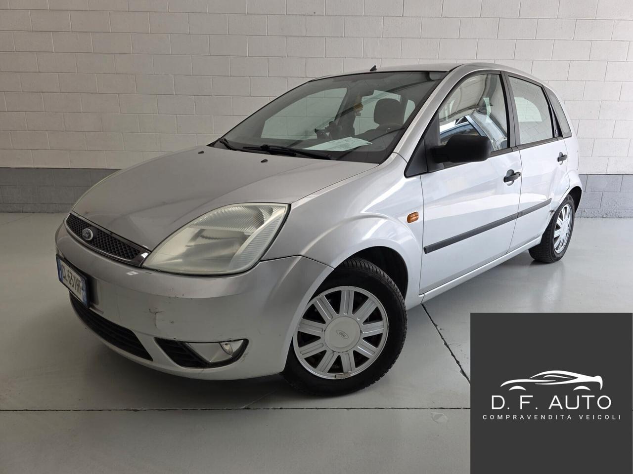 Ford Fiesta 1.2 16V 5p. Ghia