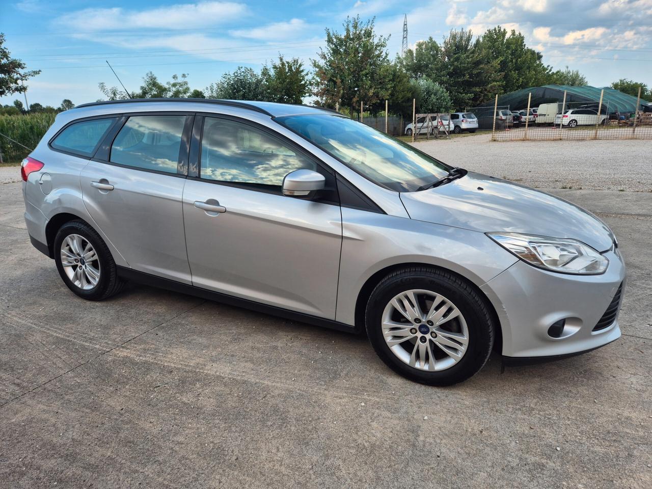 Ford Focus 1.6 TDCi 95 CV SW Titanium neopatentati