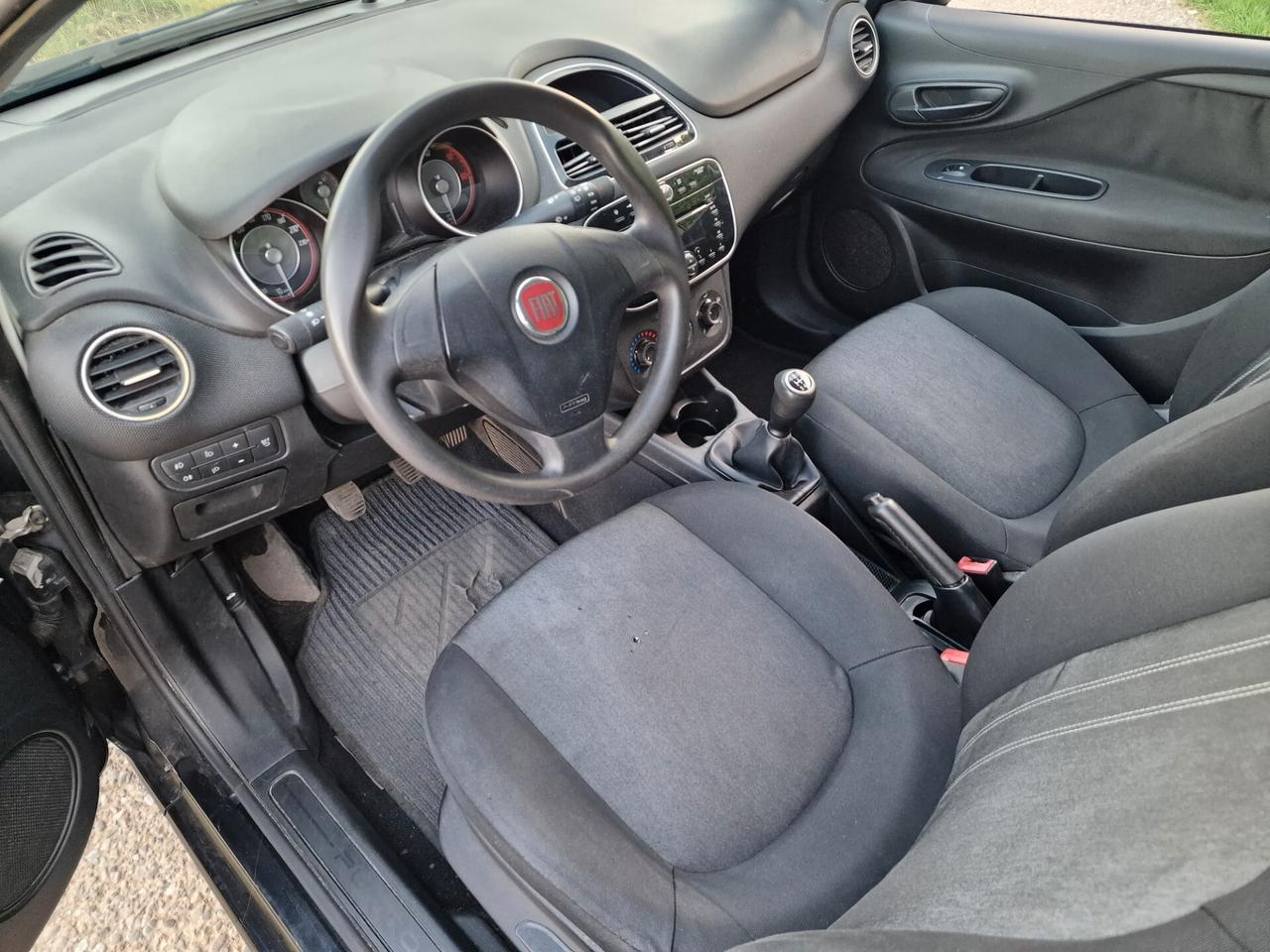 Fiat Punto 1.3 MJT 75cv 5p