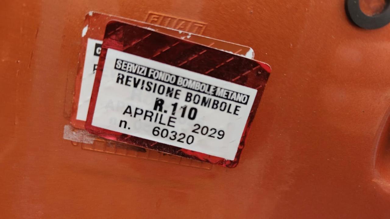 Fiat Panda 1.2 Natural Power (60 CV) – Il Massimo del Risparmio