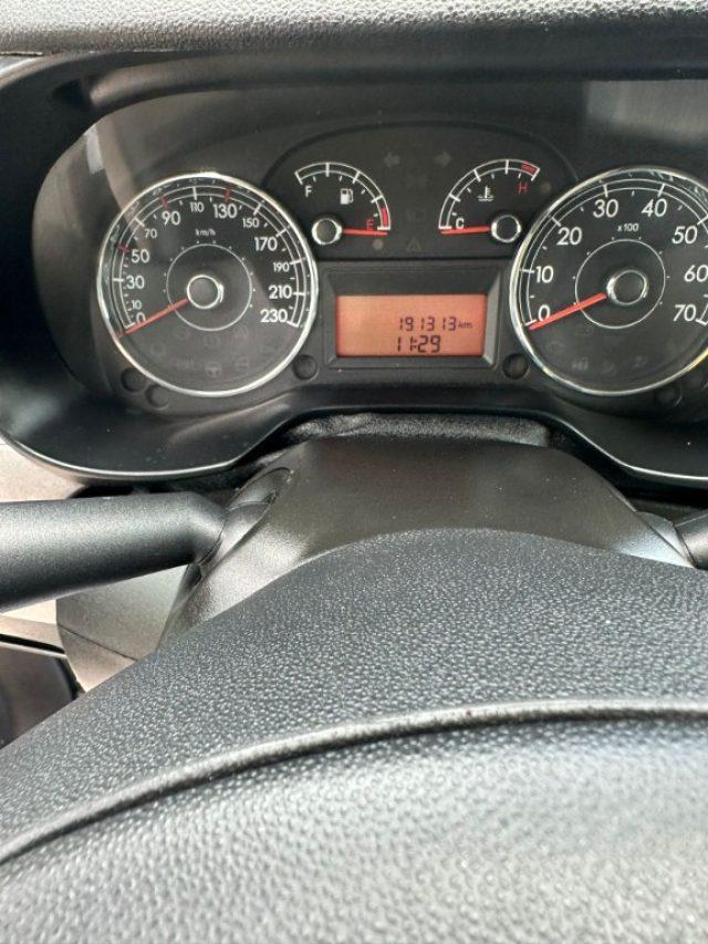 FIAT Grande Punto 1.4 5 porte Actual Natural Power