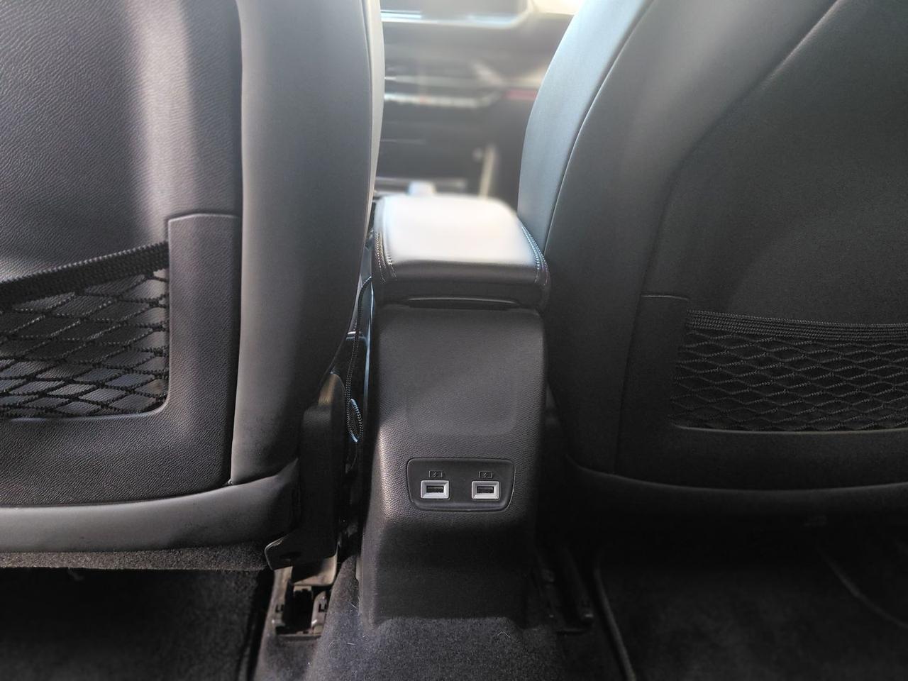 Peugeot 2008 GT Pack 1.5 Blue HDI 130 #6664