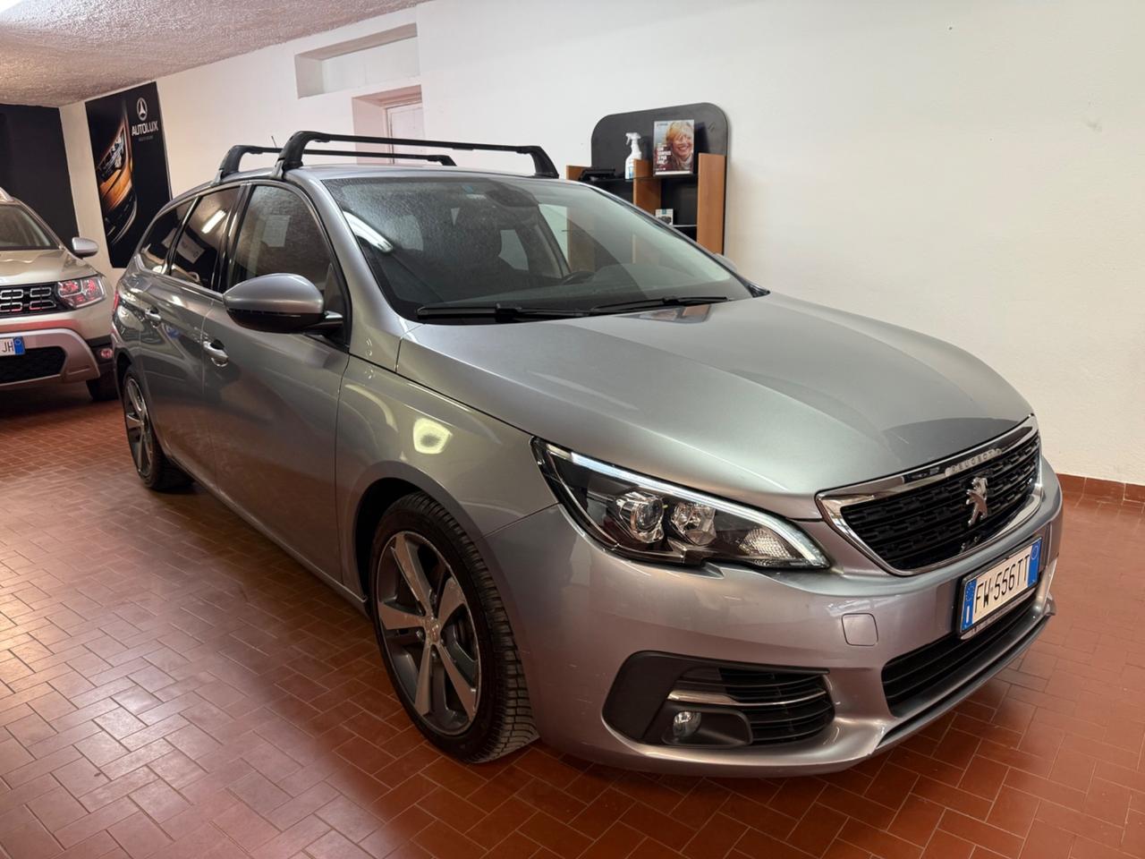 Peugeot 308 BlueHDi 100 S&S SW Business
