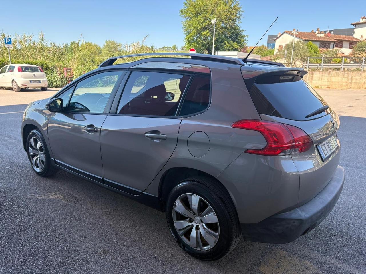 Peugeot 2008 1.6 e-HDi 92 CV Stop&Start Allure 126.000 KM