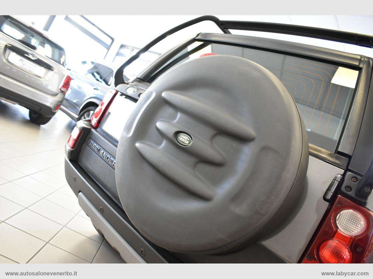 LAND ROVER Freelander 2.0 Td4 3p. Softback S