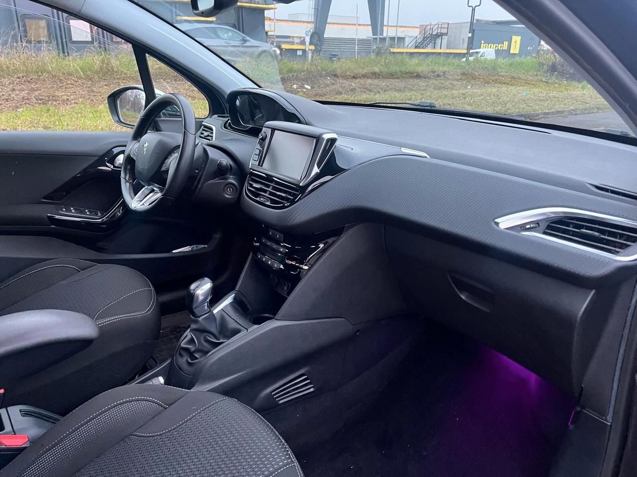 Peugeot 208 BlueHDi 75 5 porte Allure