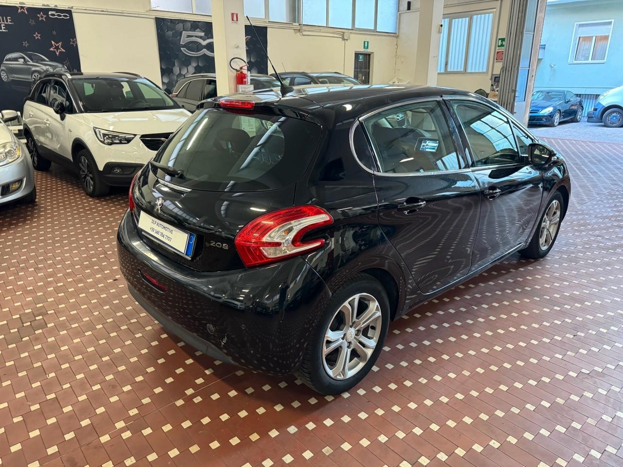 Peugeot 208 1.2 VTi 82 CV 5 porte Allure - IDEALE PER NEOPATENTATI