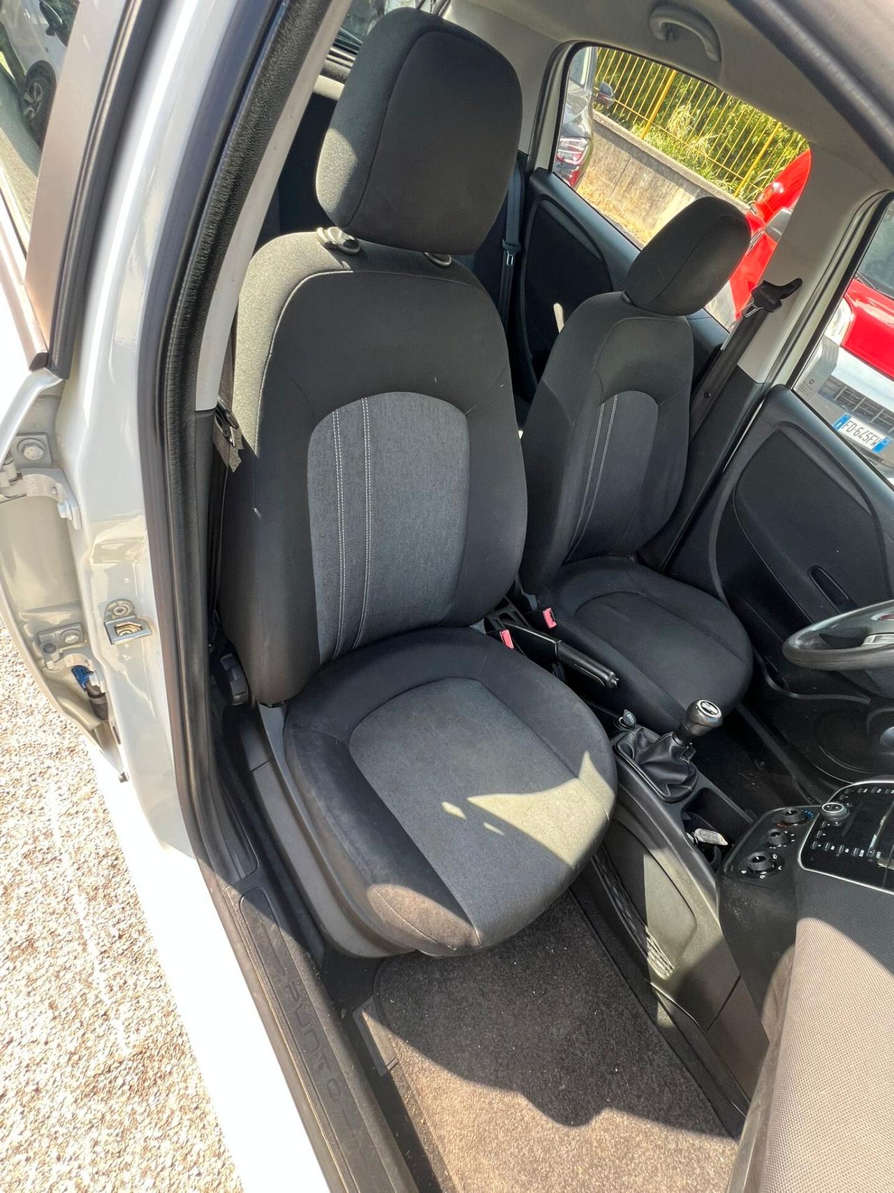 Fiat Punto 1.3 MJT II 75 CV 5 porte