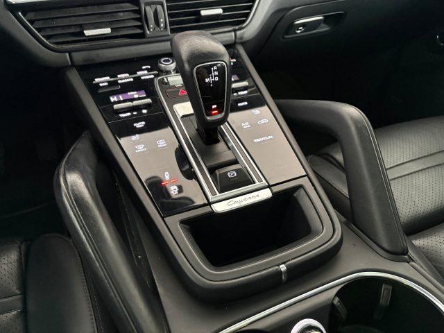 PORSCHE Cayenne Coupé 3.0 V6 E-Hybrid